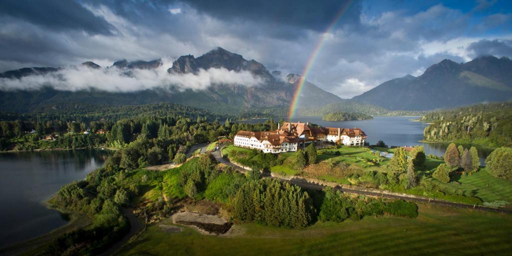 Llao Llao Hotel & Resort - hotel de lujo en argentina