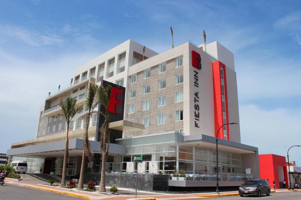 Fiesta Inn Chetumal - hotel 5 estrellas chetumal